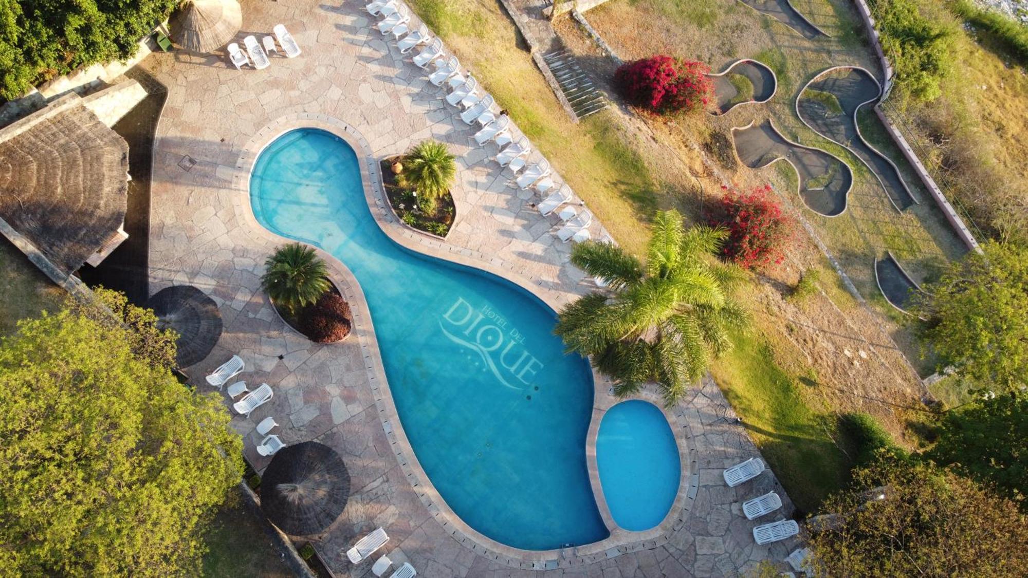 Hotel Del Dique カブラ・コラル エクステリア 写真