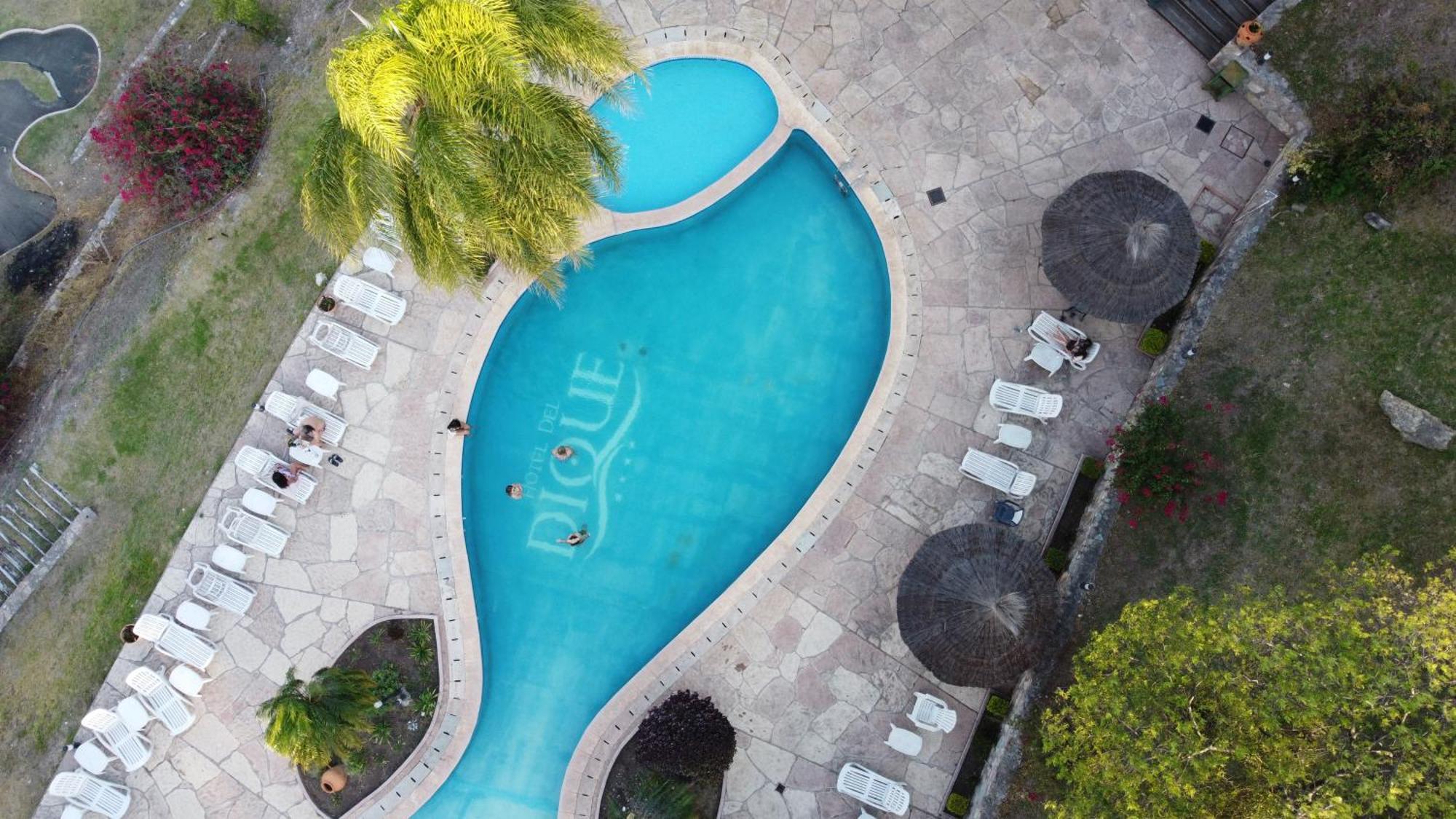 Hotel Del Dique カブラ・コラル エクステリア 写真