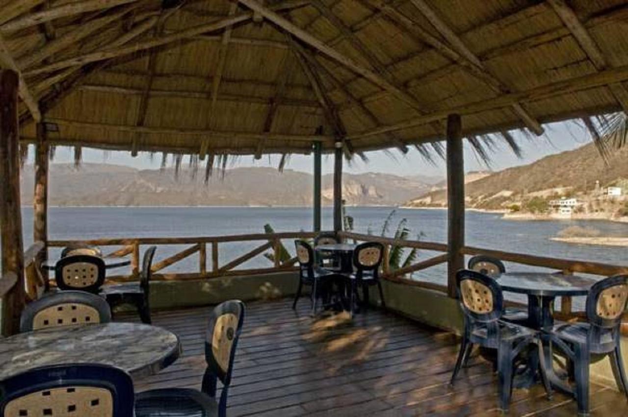 Hotel Del Dique カブラ・コラル エクステリア 写真